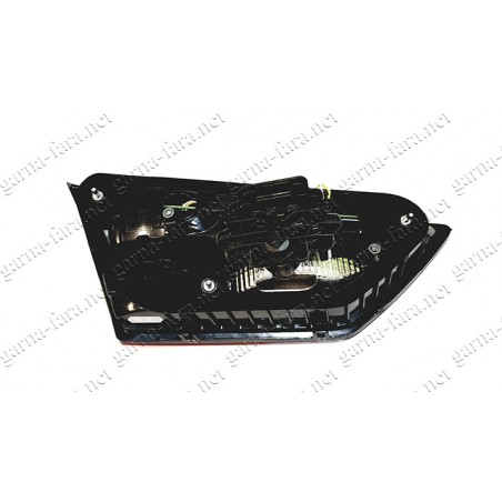 Задний фонарь правый внутренний SEAT Leon ST 045331